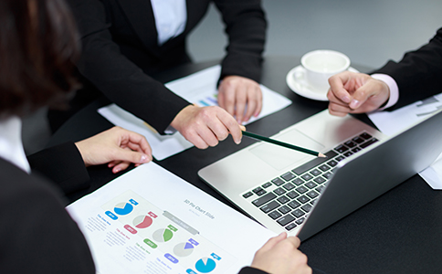 代理公司注冊的費(fèi)用是多少？