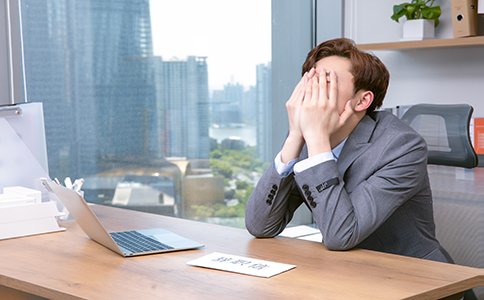 公司經(jīng)營不下去了，到底零申報好？還是...