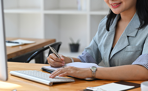 公司經(jīng)營(yíng)范圍怎么寫才不會(huì)被駁回？