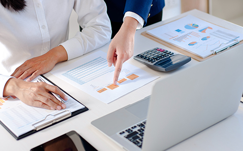 財務(wù)公司記賬收費(fèi)標(biāo)準(zhǔn)是多少？