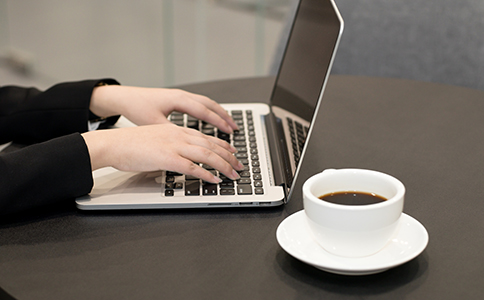 認繳制的出現是為了能處理中小型企業(yè)在初創(chuàng)期時資產的難題